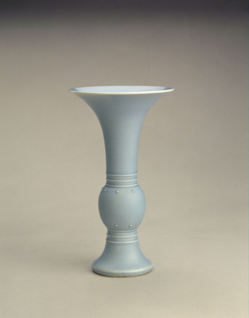 图片[1]-Sky blue glaze goblet-China Archive